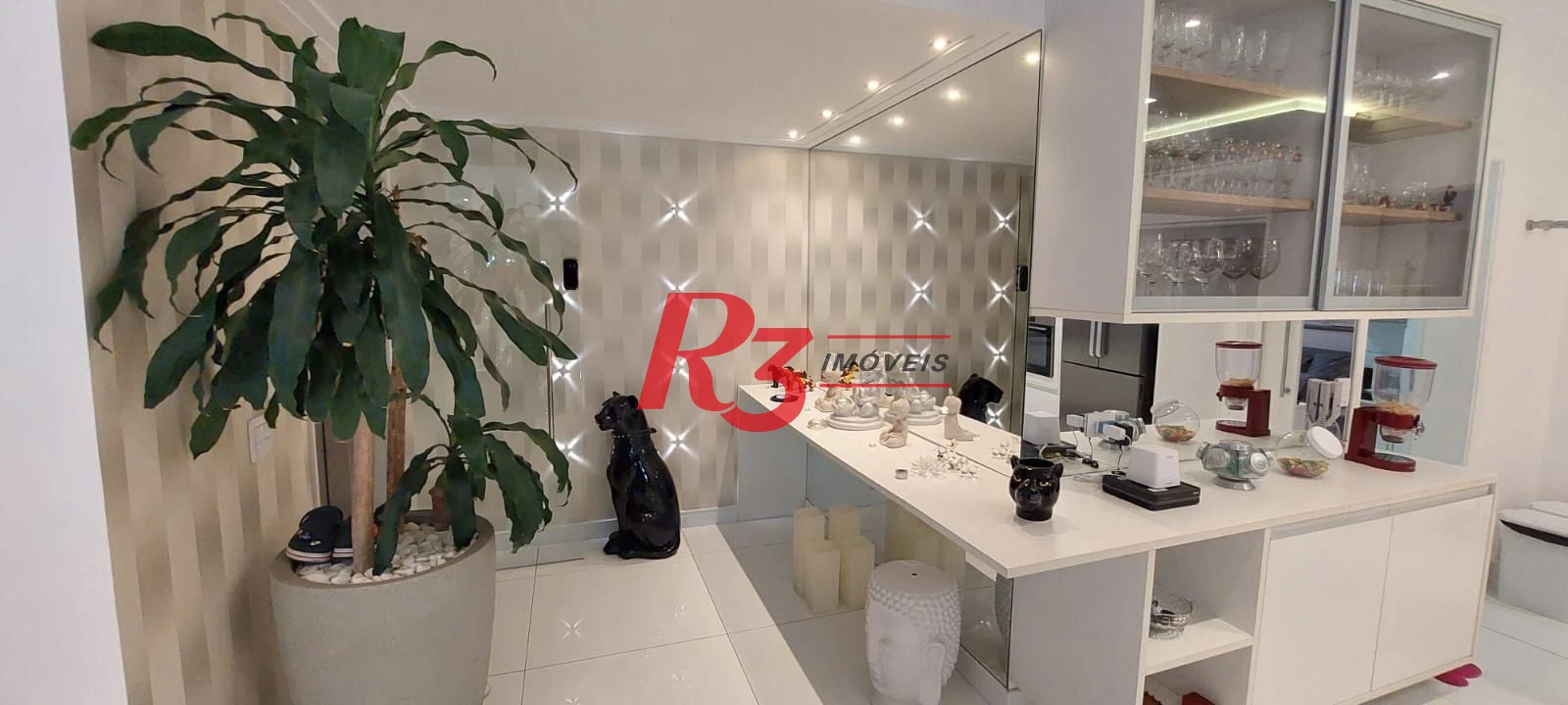 Apartamento Garden com 3 dormitórios à venda, 203 m² por R$ 3.180.000,00 - Gonzaga - Santos/SP
