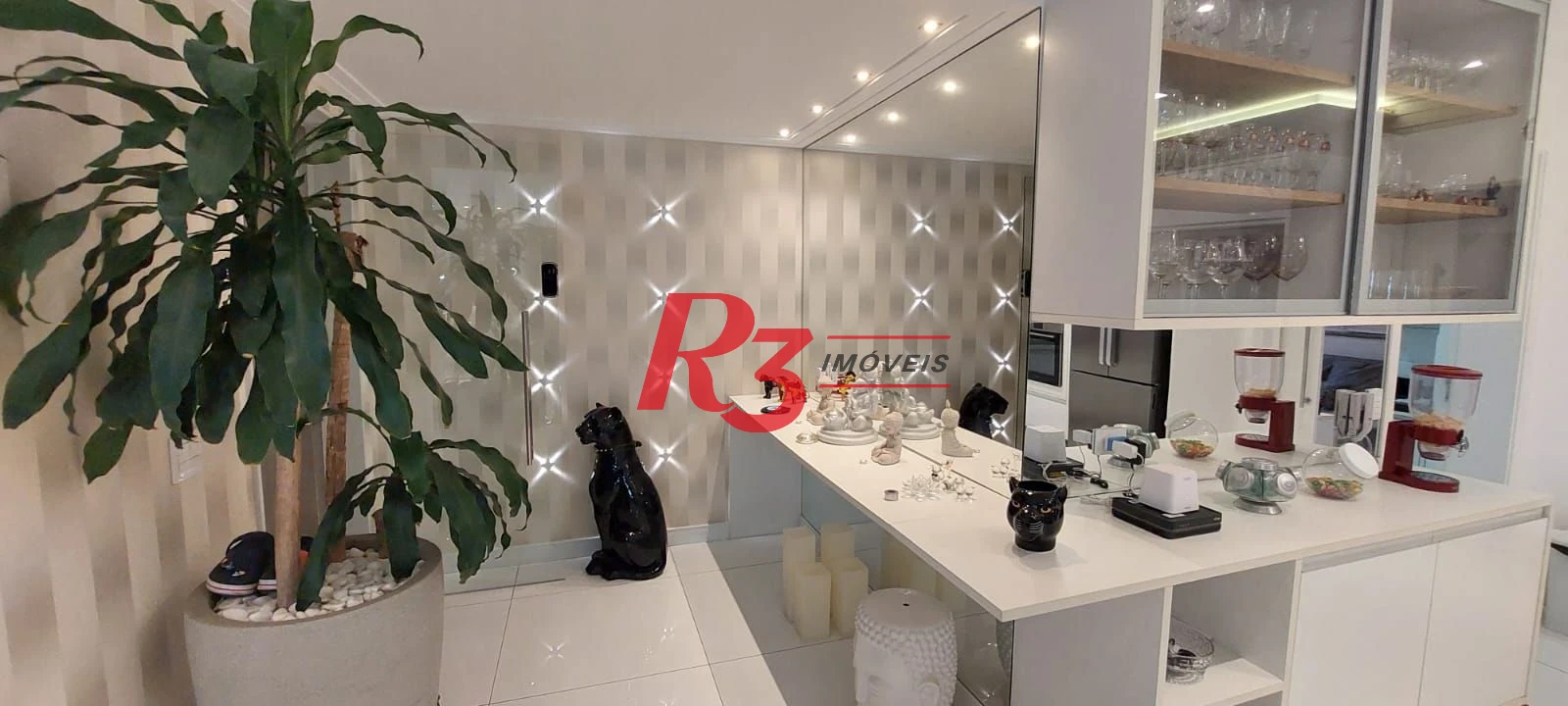 Apartamento Garden com 3 dormitórios à venda, 203 m² por R$ 3.180.000,00 - Gonzaga - Santos/SP