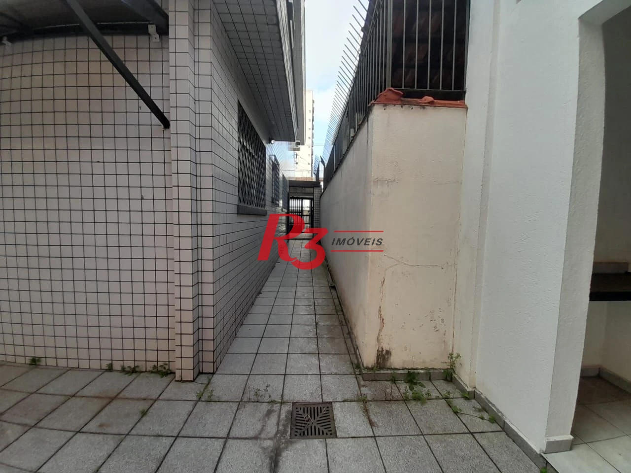 Casa à venda, 250 m² por R$ 1.600.000,00 - Gonzaga - Santos/SP