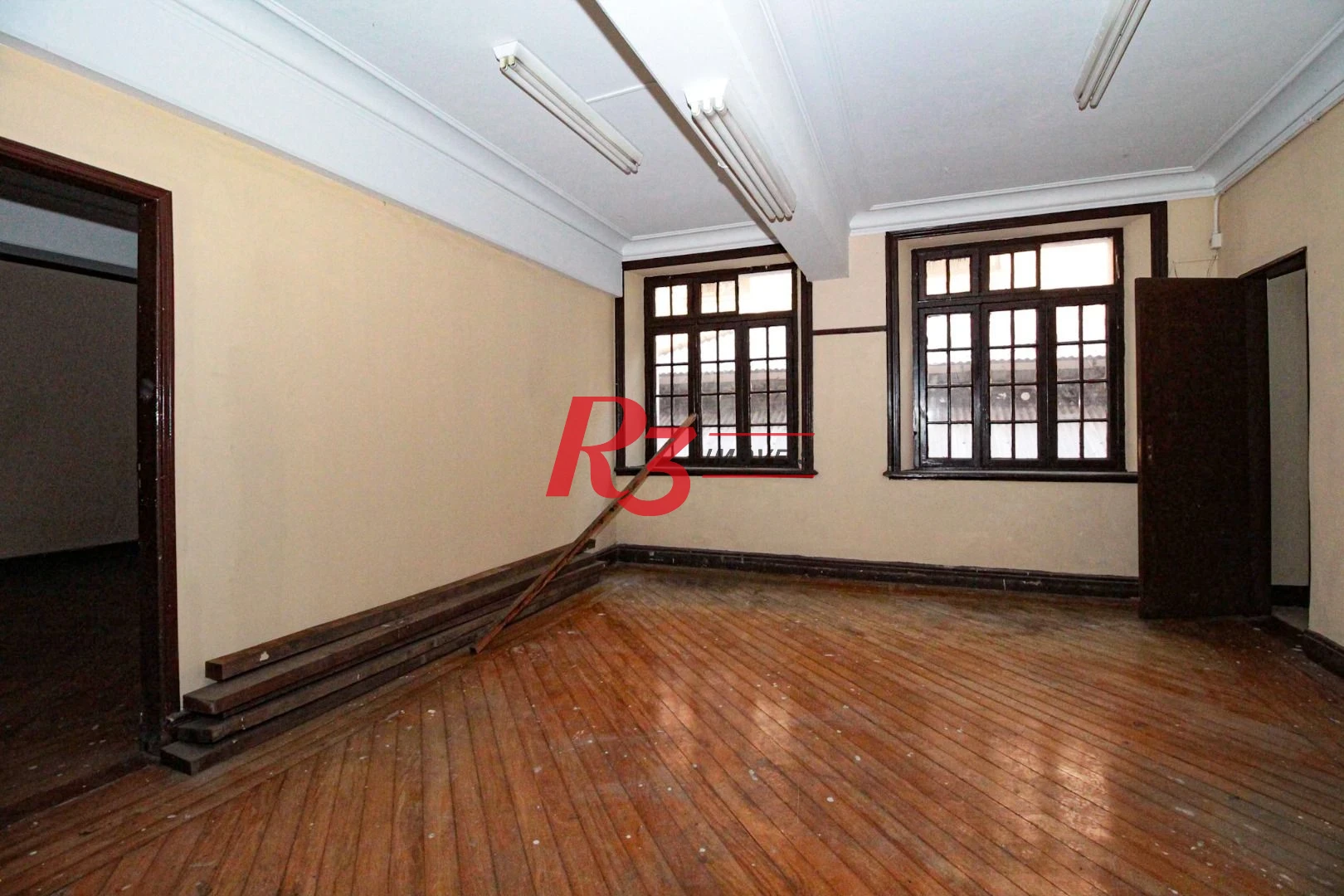 Prédio, 4200 m² - venda por R$ 18.000.000,00 ou aluguel por R$ 150.000,00/mês - Centro - Santos/SP