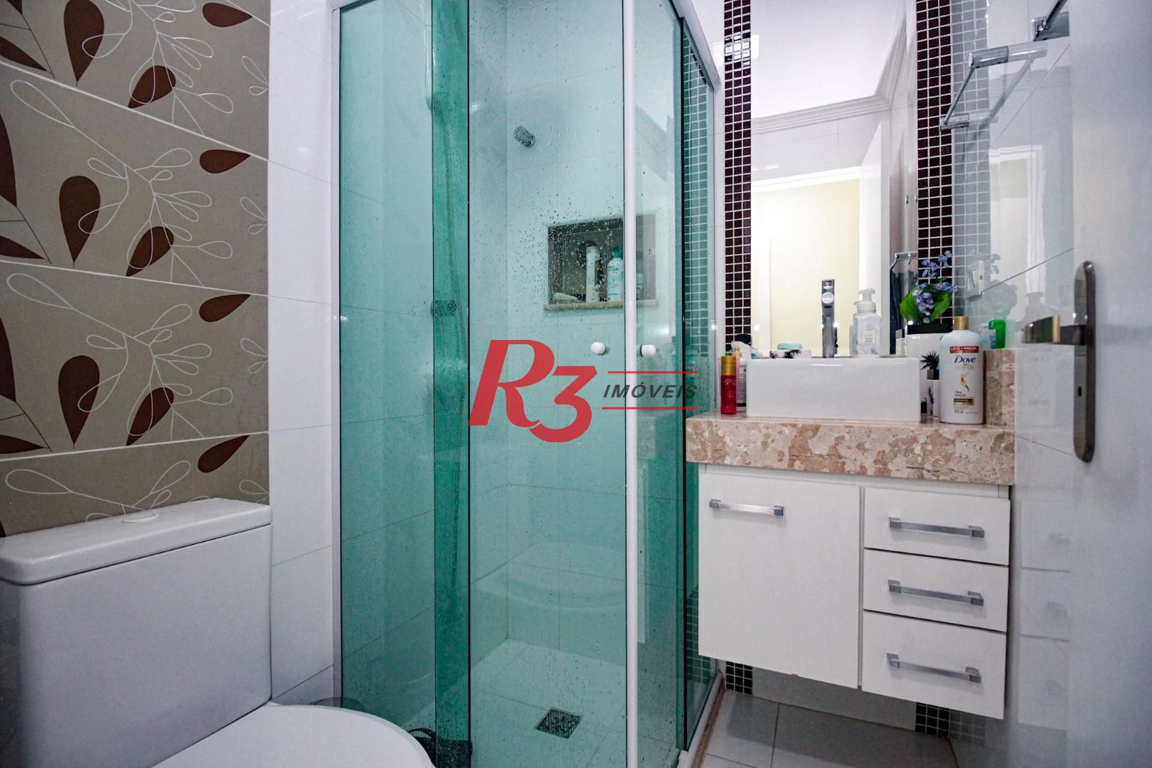 Sobrado com 4 dormitórios à venda, 150 m² por R$ 2.000.000,00 - Gonzaga - Santos/SP