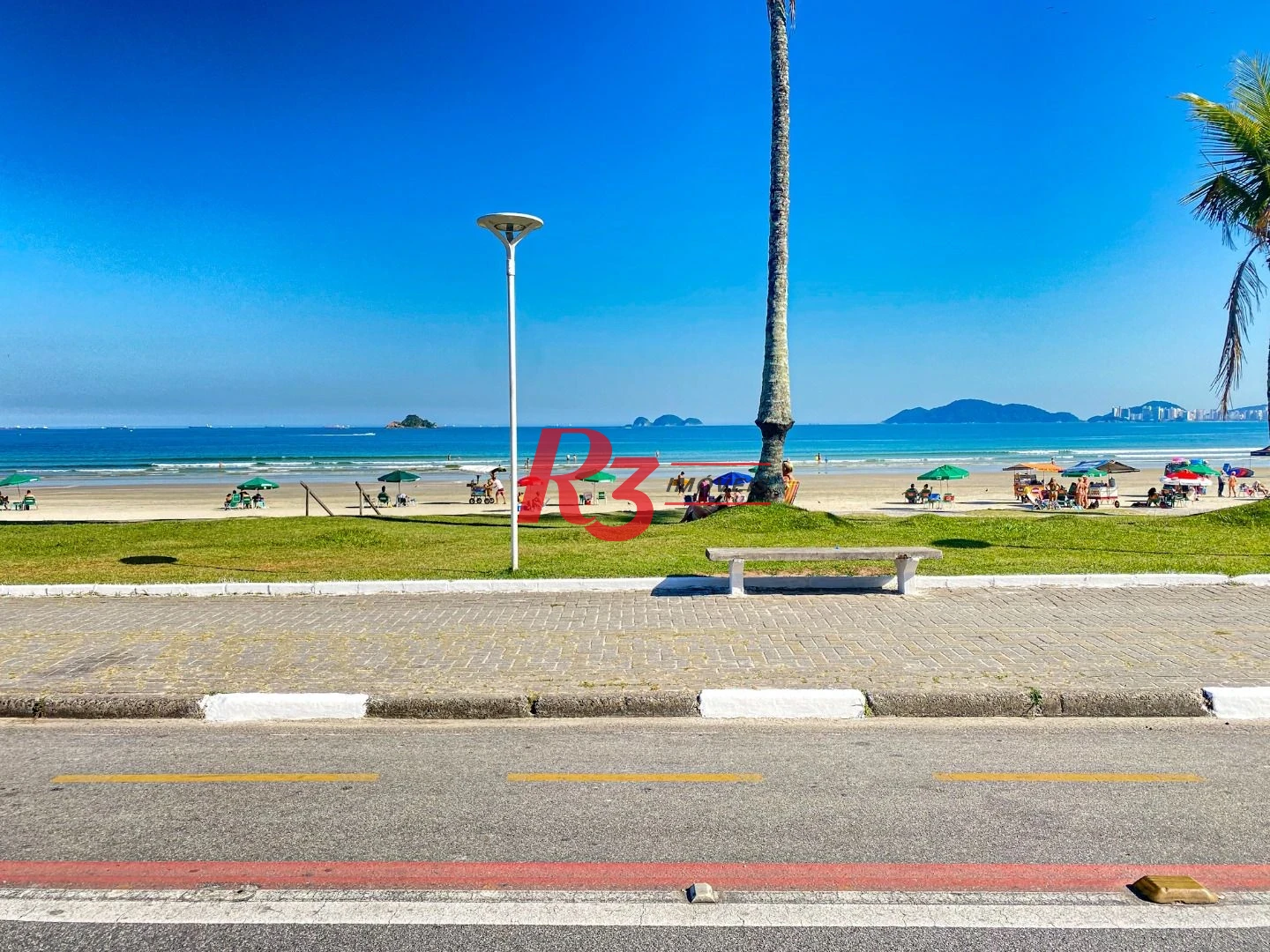 Sobrado à venda, 340 m² por R$ 3.200.000,00 - Loteamento João Batista Julião - Guarujá/SP