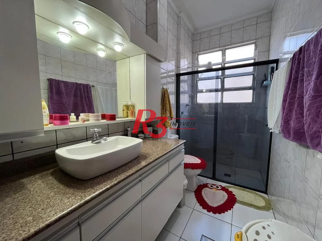Apartamento com 2 dormitórios à venda, 66 m² por R$ 360.000,00 - José Menino - Santos/SP