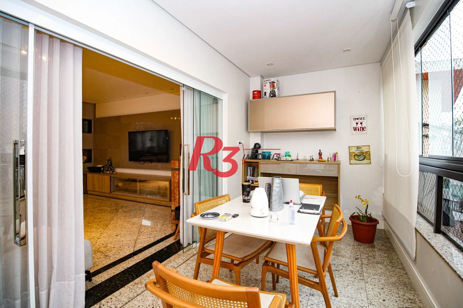 Sobrado à venda, 350 m² por R$ 2.250.000,00 - Campo Grande - Santos/SP