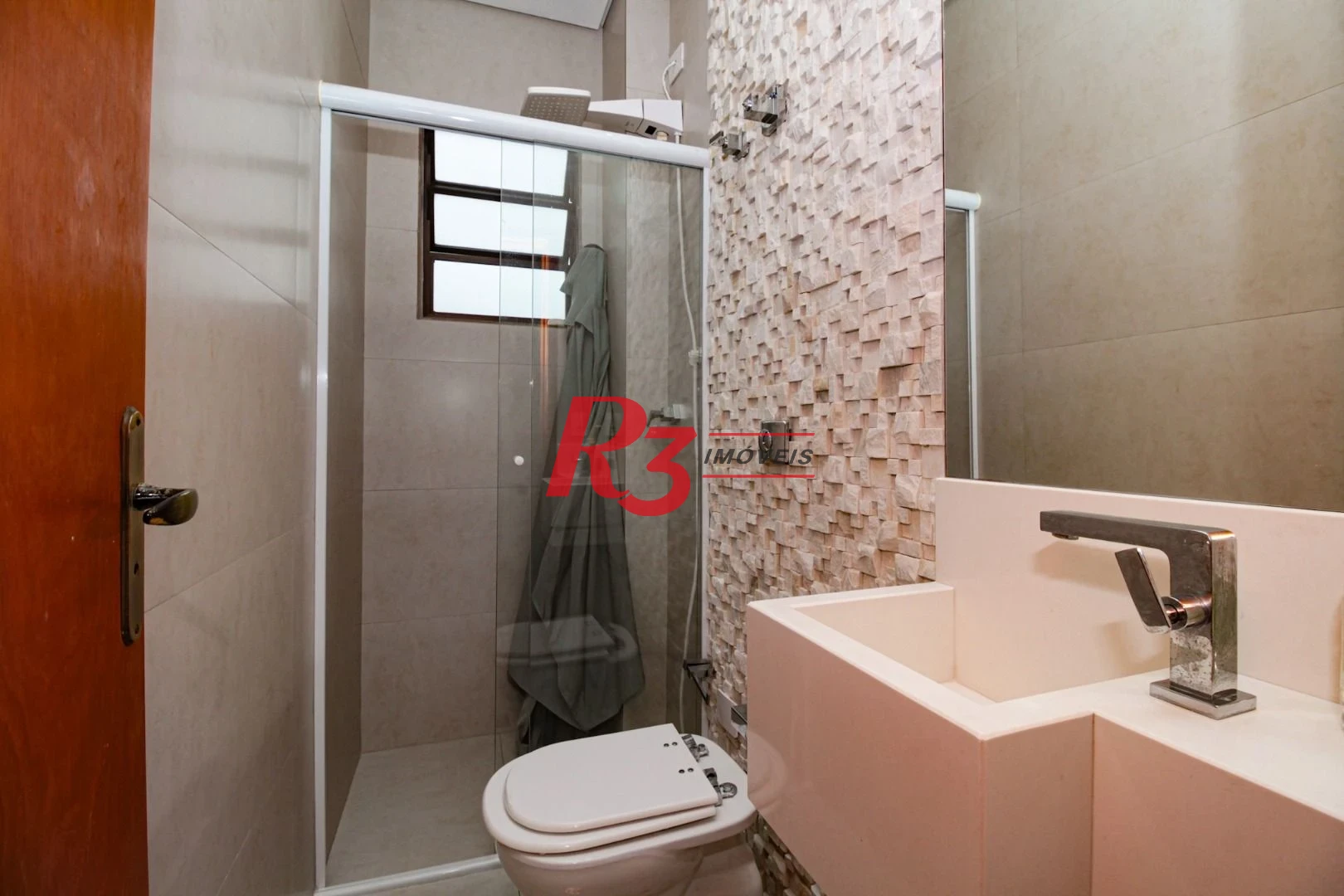 Sobrado à venda, 350 m² por R$ 2.250.000,00 - Campo Grande - Santos/SP