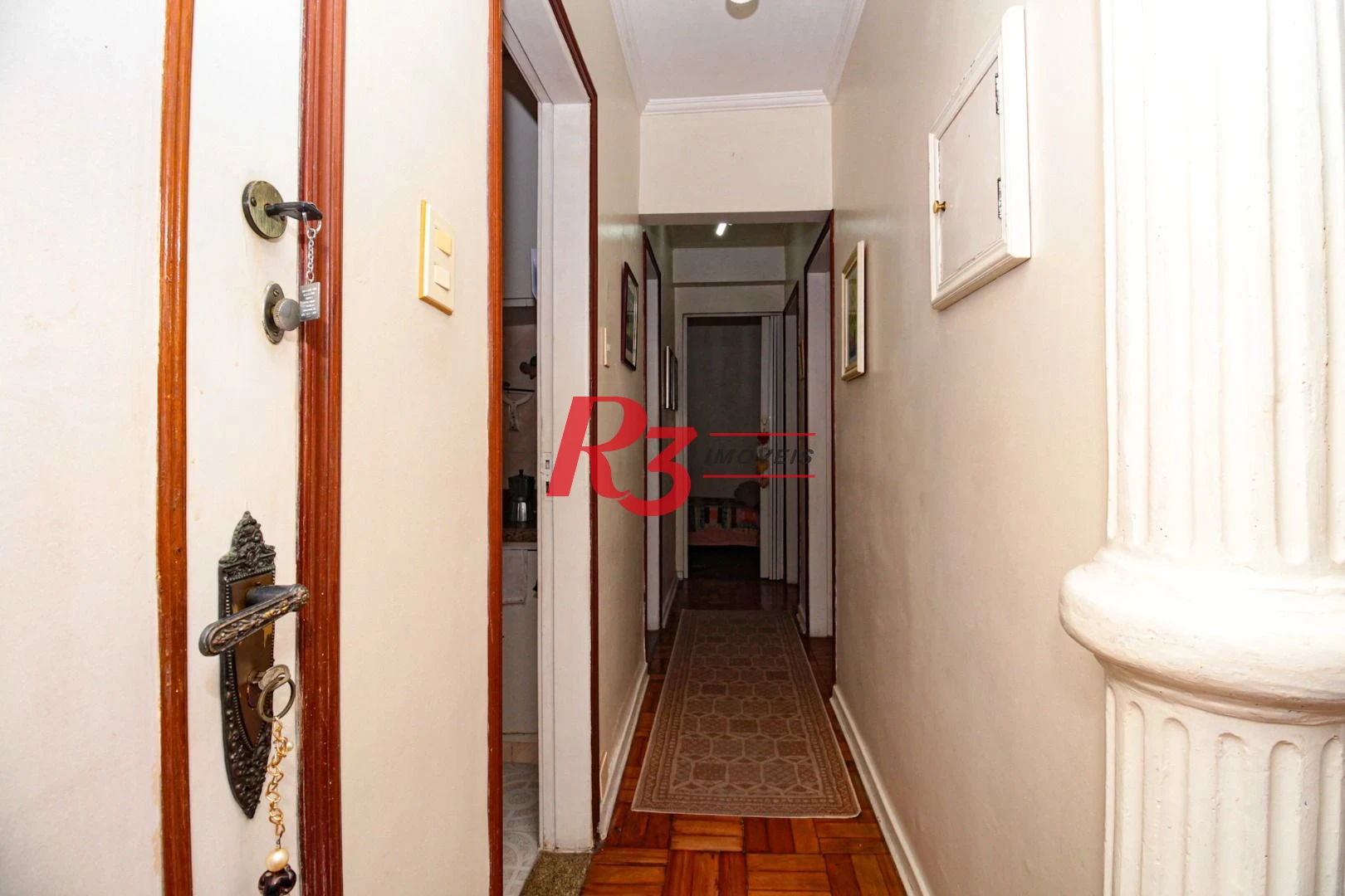 Apartamento com 3 dormitórios à venda, 100 m² por R$ 725.000 - Pompéia - Santos/SP