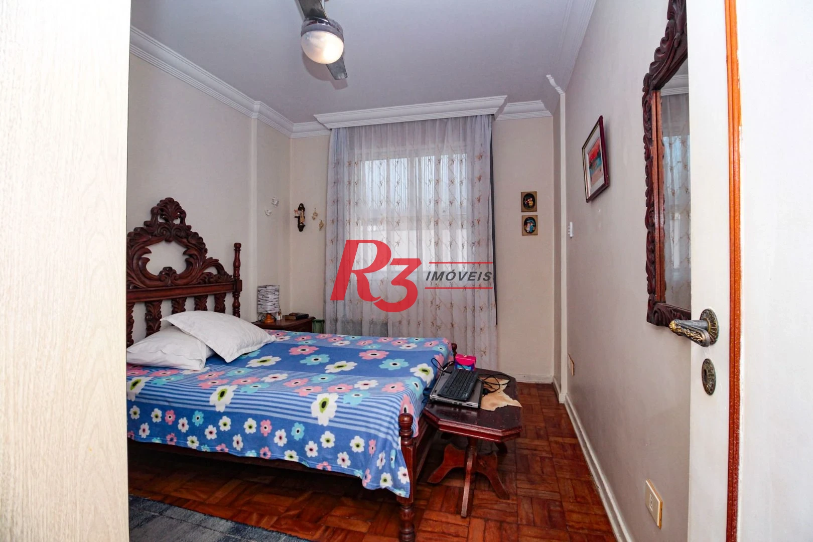 Apartamento com 3 dormitórios à venda, 100 m² por R$ 725.000 - Pompéia - Santos/SP