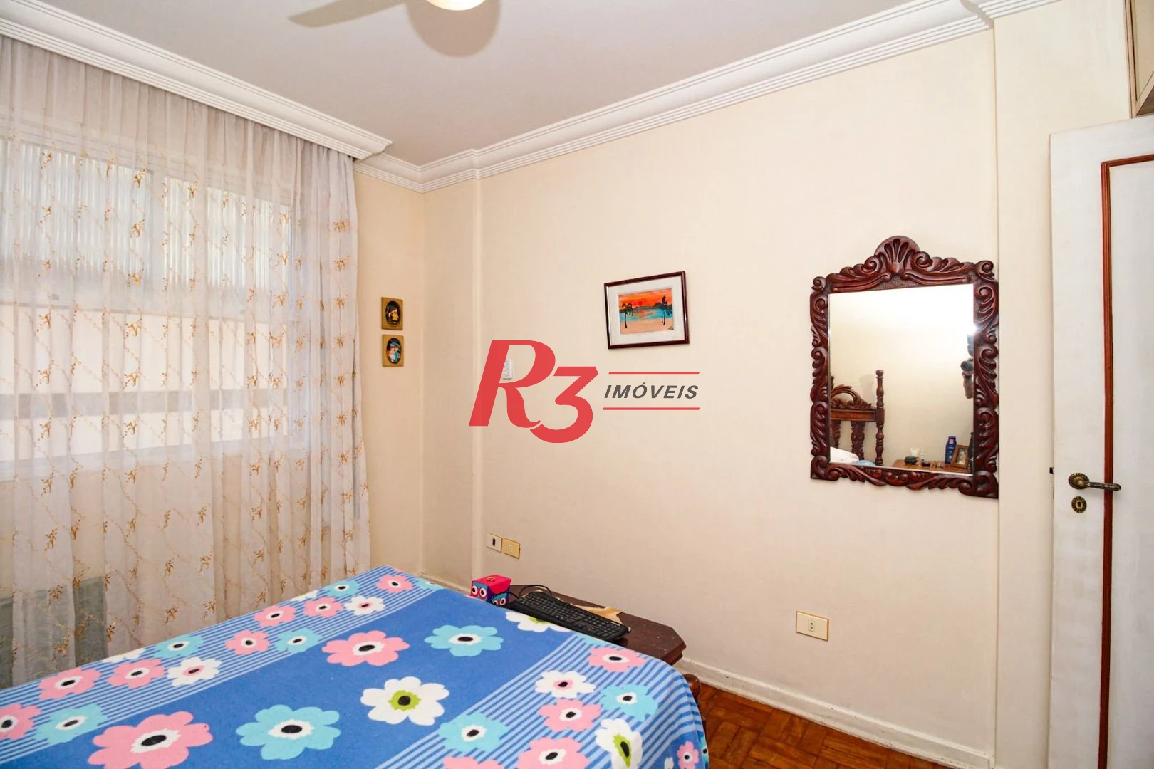 Apartamento com 3 dormitórios à venda, 100 m² por R$ 725.000 - Pompéia - Santos/SP