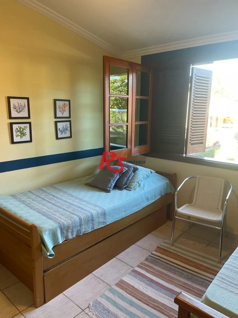 Casa com 4 dormitórios à venda, 247 m² por R$ 2.300.000 - Balneário Praia do Pernambuco - Guarujá/SP -