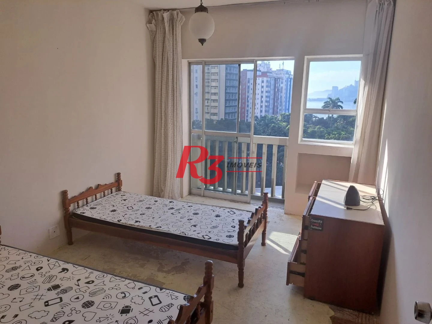 Apartamento com 2 dormitórios à venda, 85 m² por R$ 380.000,00 - Centro - São Vicente/SP