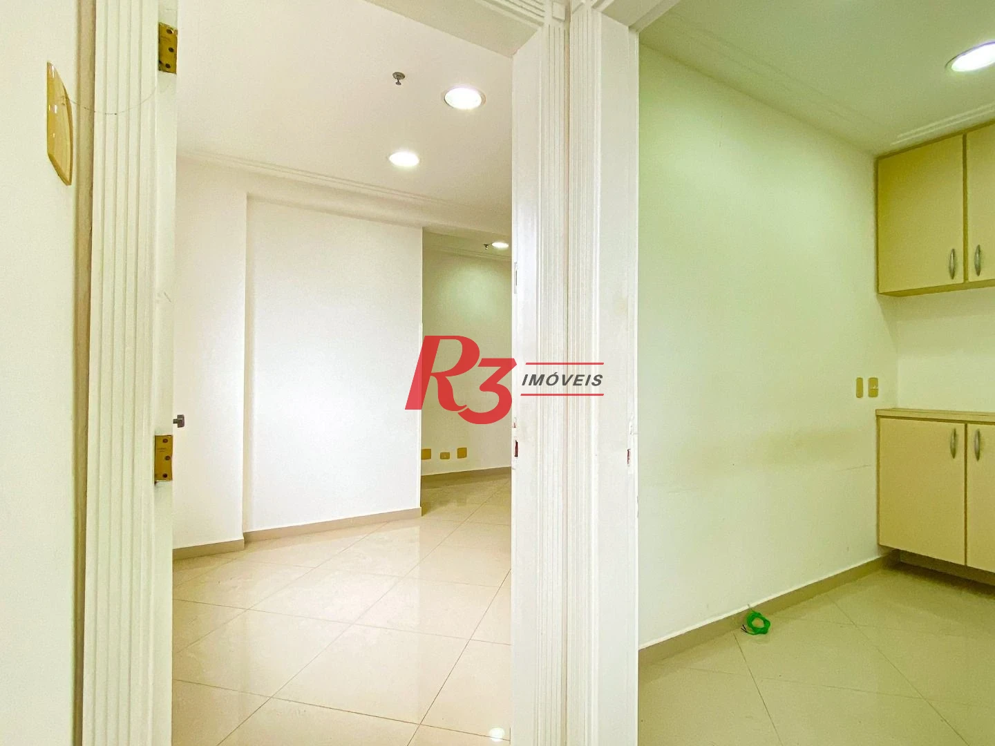 Sala para alugar, 44 m² por R$ 2.900,02/mês - Gonzaga - Santos/SP