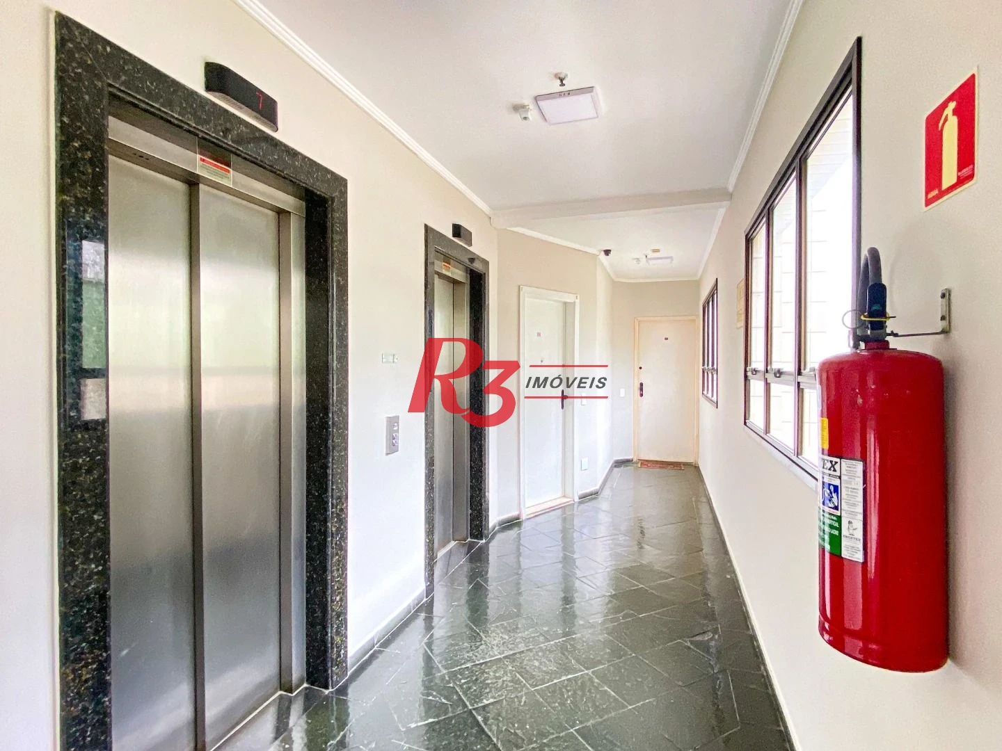 Sala para alugar, 44 m² por R$ 2.900,02/mês - Gonzaga - Santos/SP