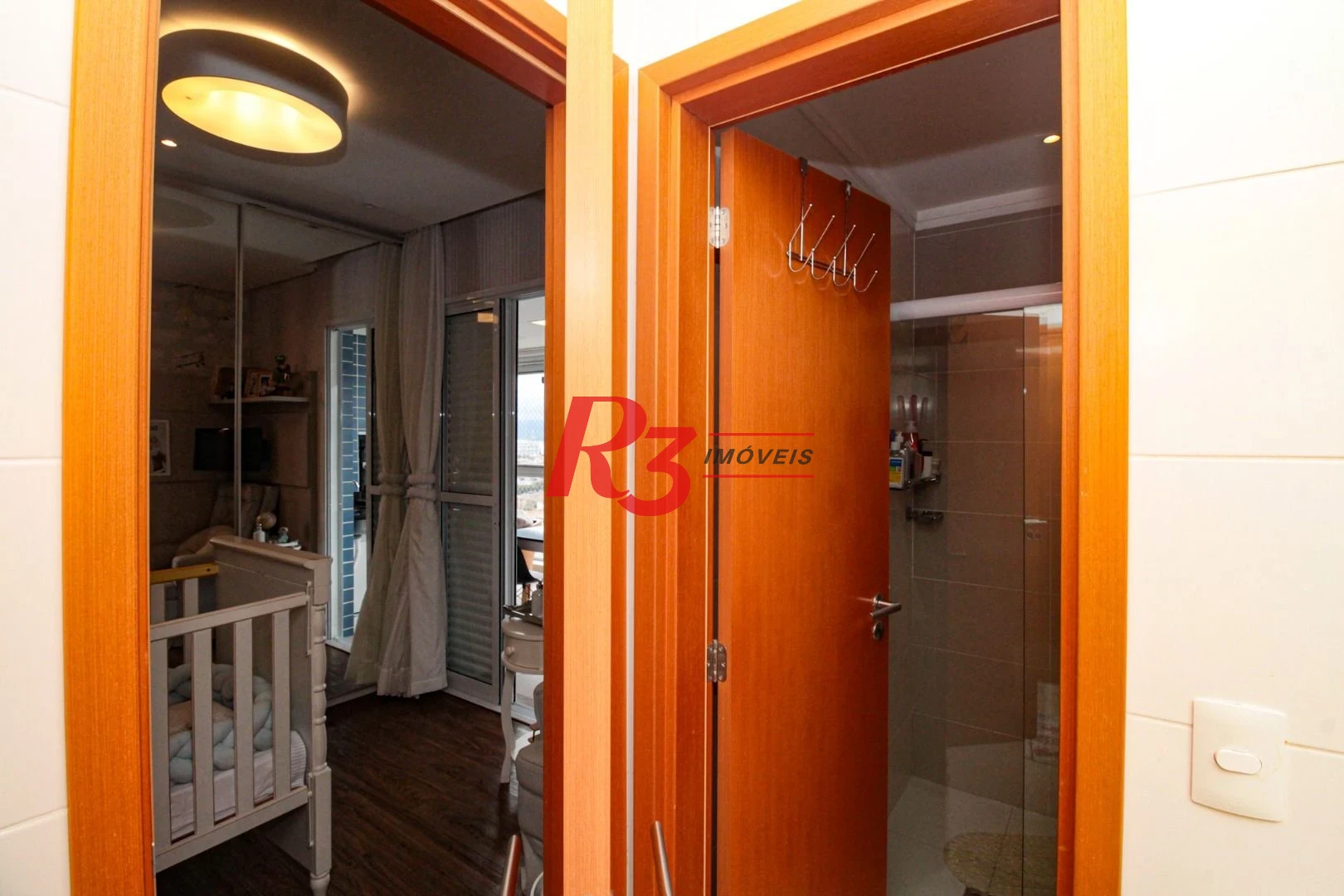 Apartamento com 3 dormitórios à venda, 129 m² por R$ 1.800.000,00 - Aparecida - Santos/SP