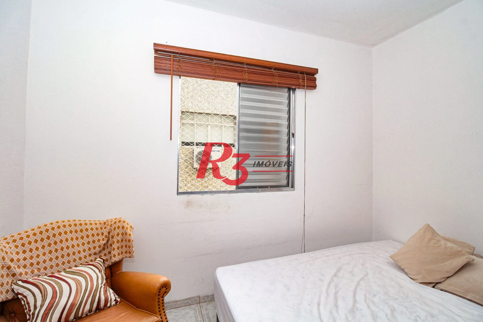 Apartamento com 2 dormitórios à venda, 82 m² por R$ 340.000,00 - José Menino - Santos/SP