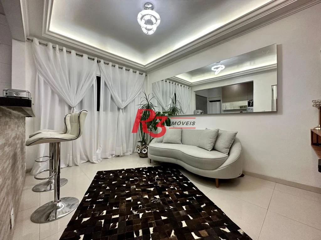 Apartamento com 1 dormitório à venda, 50 m² por R$ 266.000,00 - Centro - São Vicente/SP