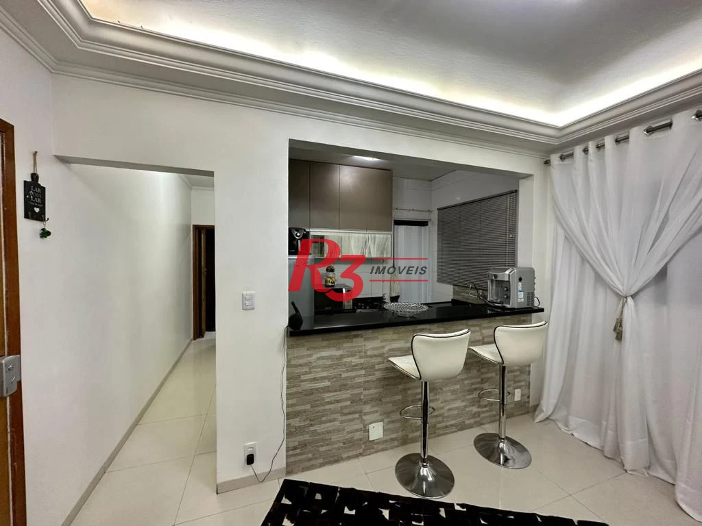 Apartamento com 1 dormitório à venda, 50 m² por R$ 266.000,00 - Centro - São Vicente/SP