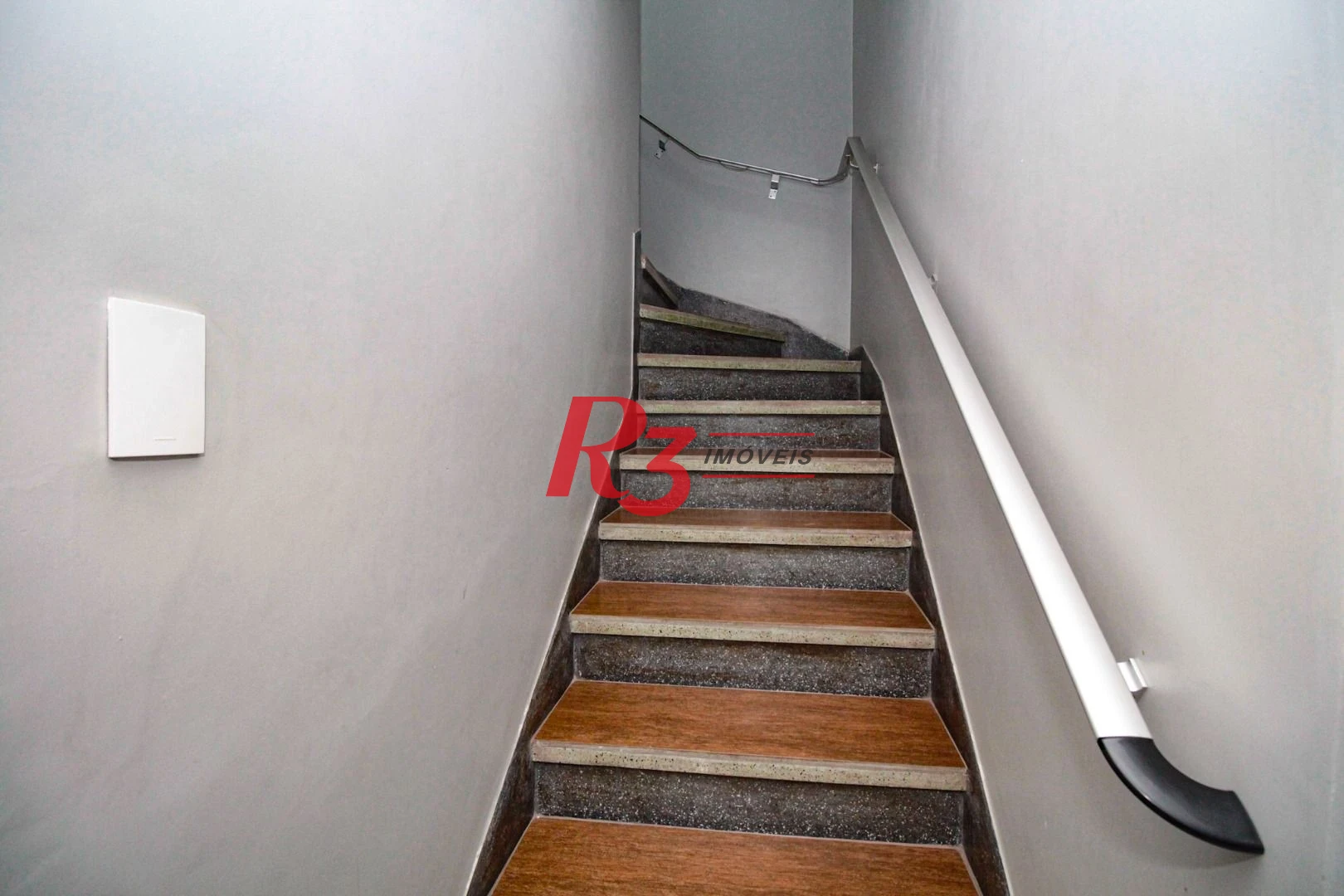 Sobrado à venda, 180 m² por R$ 990.000,00 - Embaré - Santos/SP
