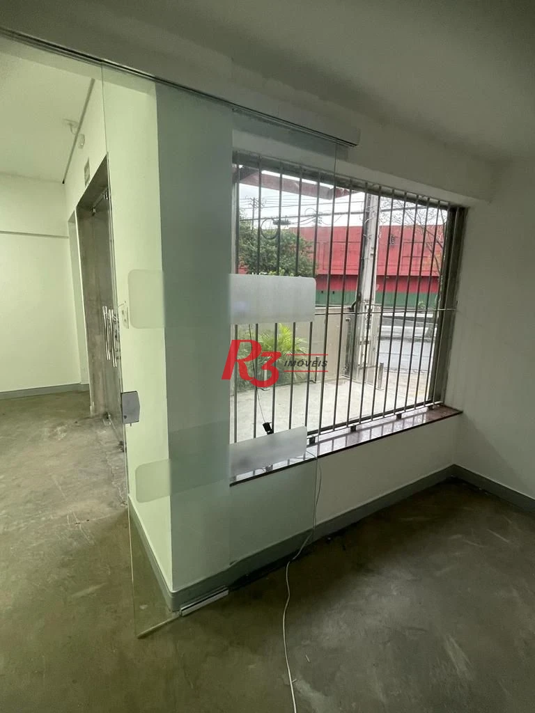 ALUGA-SE CASA COM 10 VAGA 8 SALAS TUDO REFORMADO EXCELENTE OPORTUNIDADE S