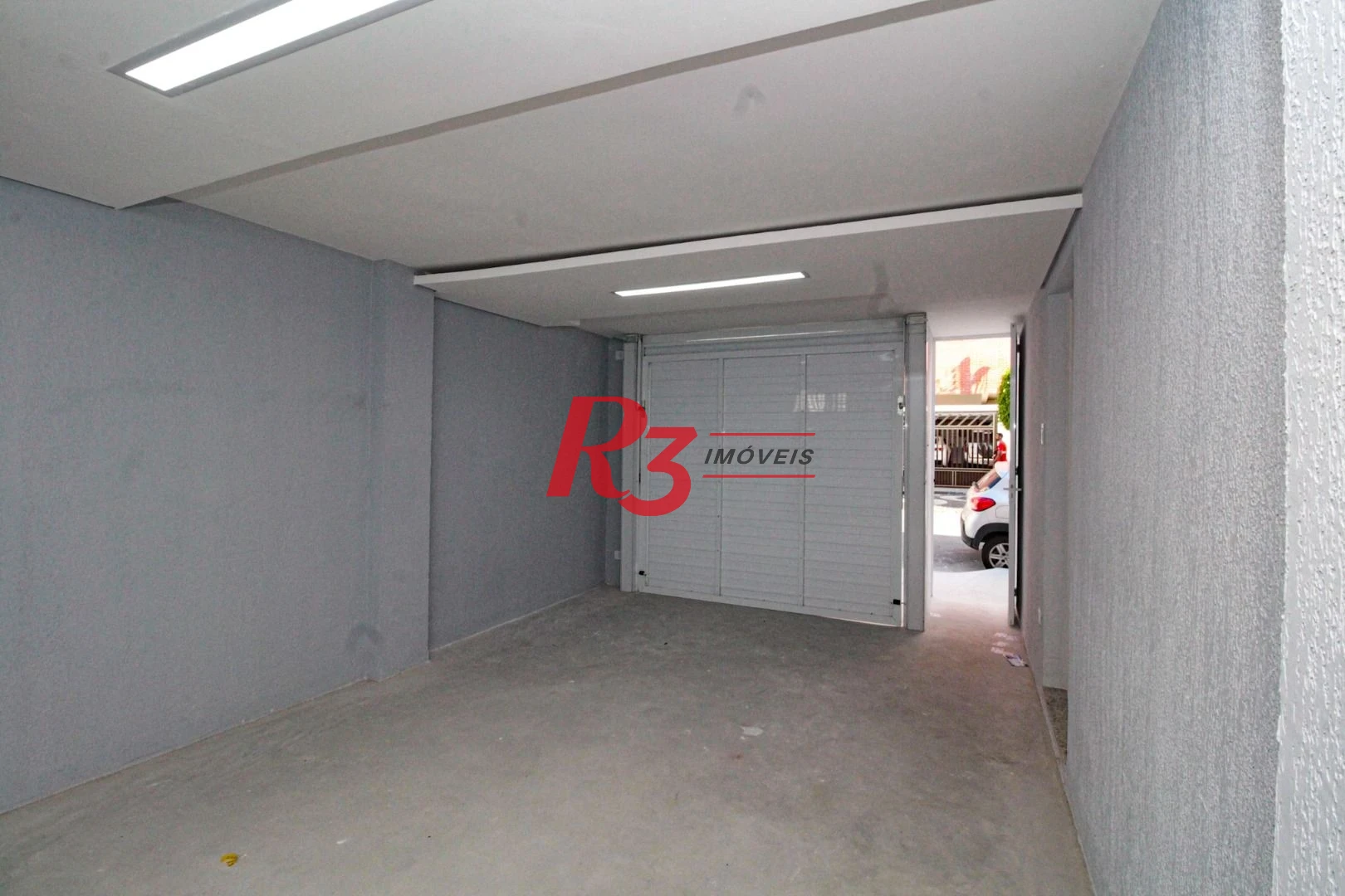 Sobrado com 2 dormitórios à venda, 140 m² por R$ 699.500,00 - Marapé - Santos/SP