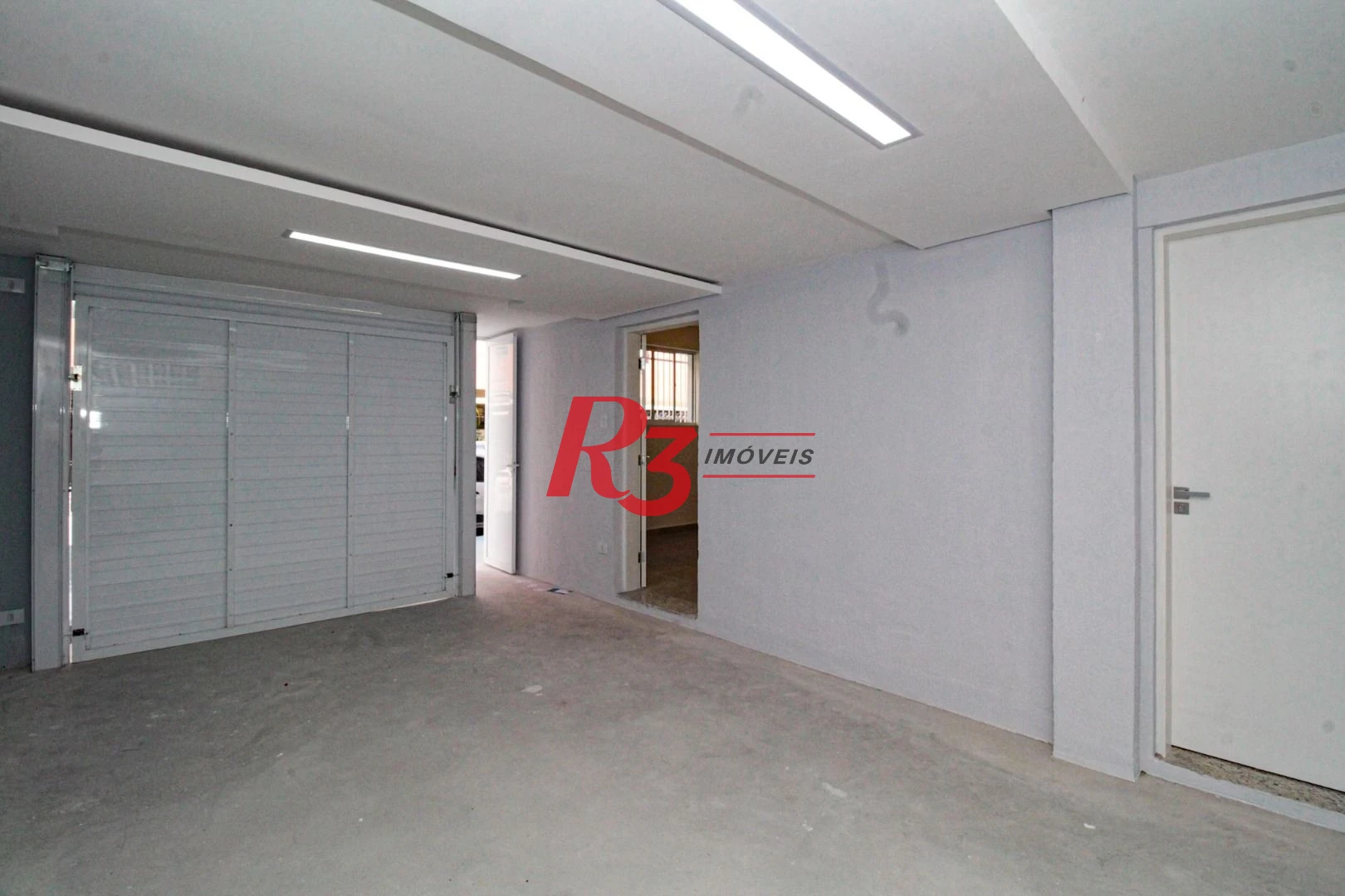 Sobrado com 2 dormitórios à venda, 140 m² por R$ 699.500,00 - Marapé - Santos/SP