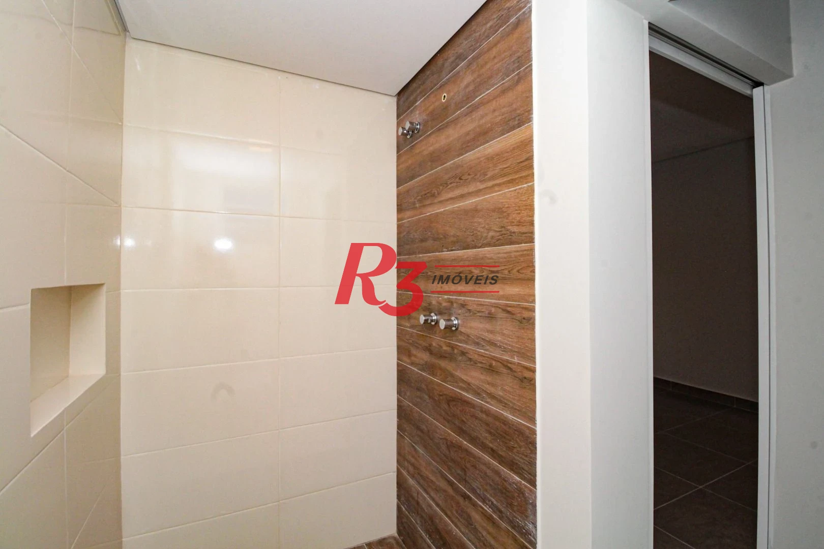 Sobrado com 2 dormitórios à venda, 140 m² por R$ 699.500,00 - Marapé - Santos/SP