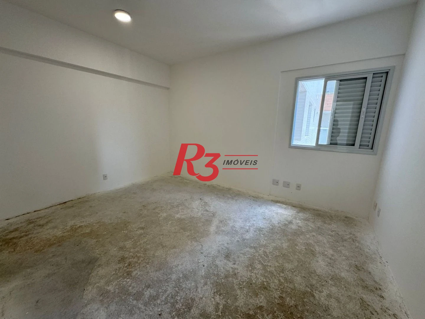 Apartamento com 2 dormitórios à venda, 87 m² por R$ 1.470.000,00 - Gonzaga - Santos/SP
