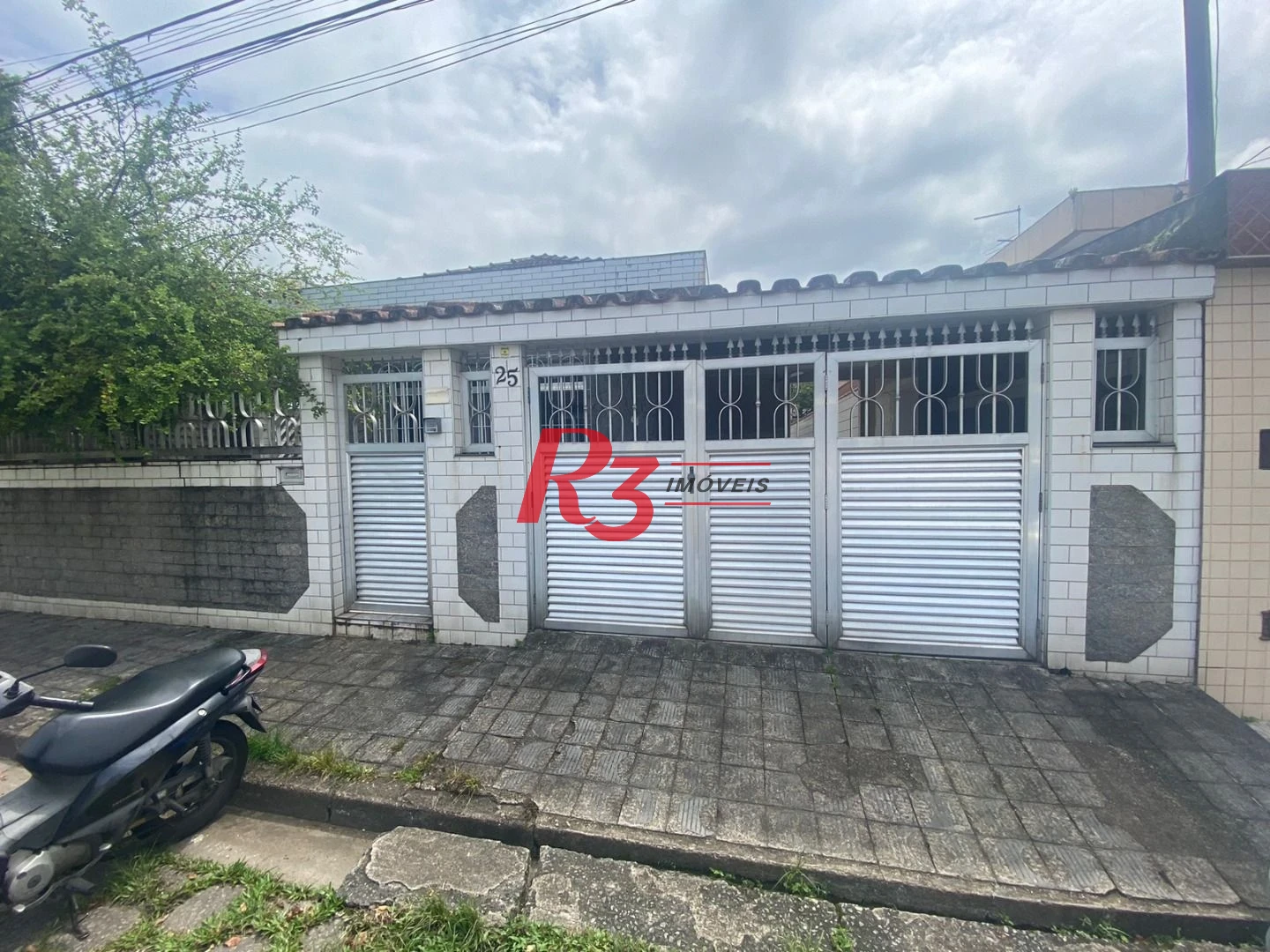 Casa à venda, 175 m² por R$ 620.000,00 - Catiapoã - São Vicente/SP