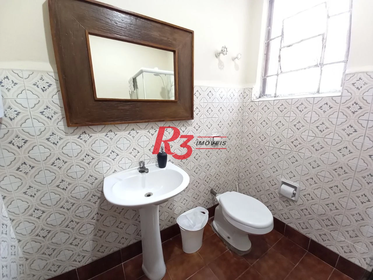 Casa com 3 dormitórios à venda, 98 m² por R$ 700.000,00 - Centro - São Vicente/SP