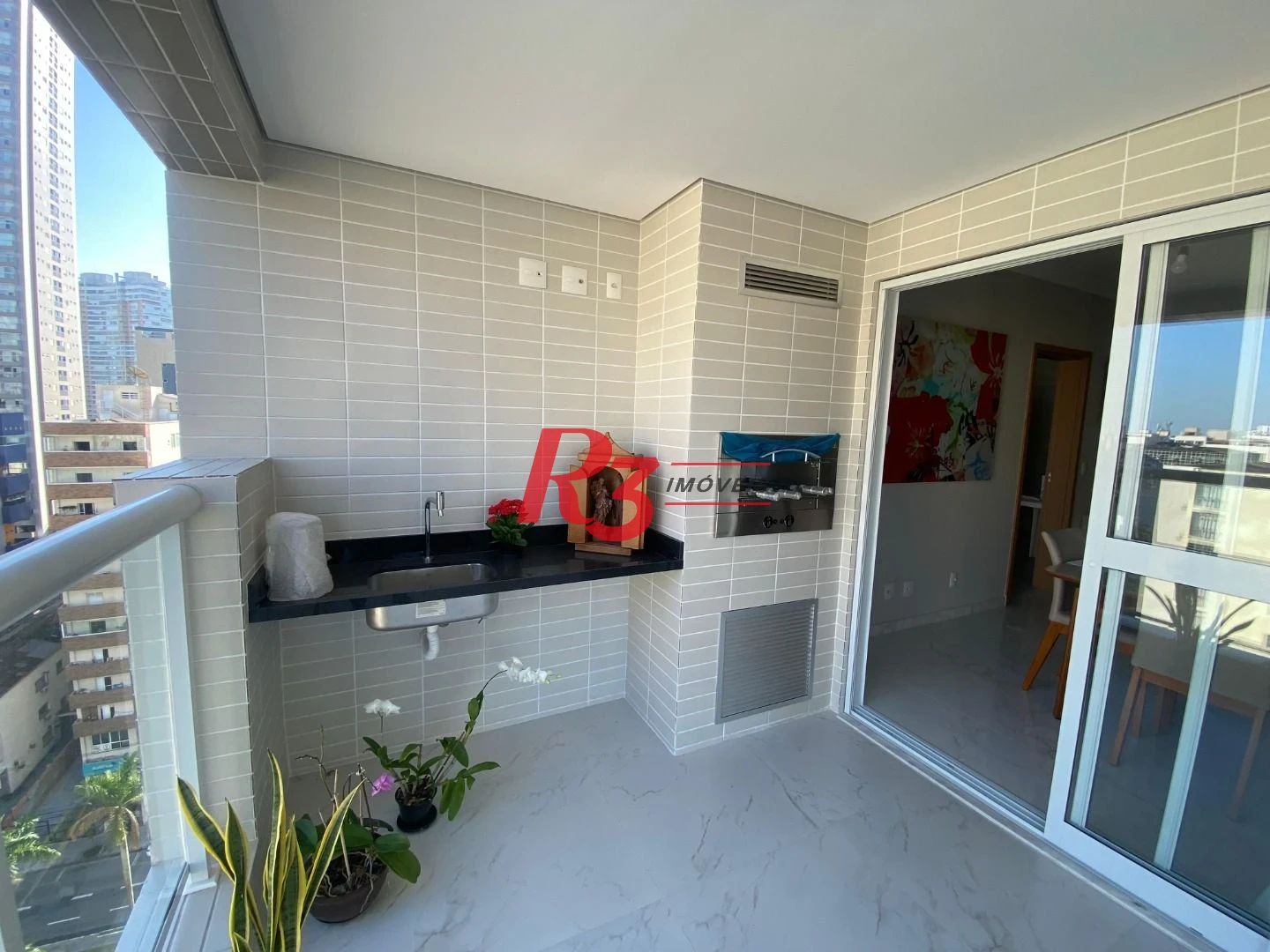 Apartamento com 2 dormitórios à venda, 87 m² por R$ 1.380.000,00 - Gonzaga - Santos/SP