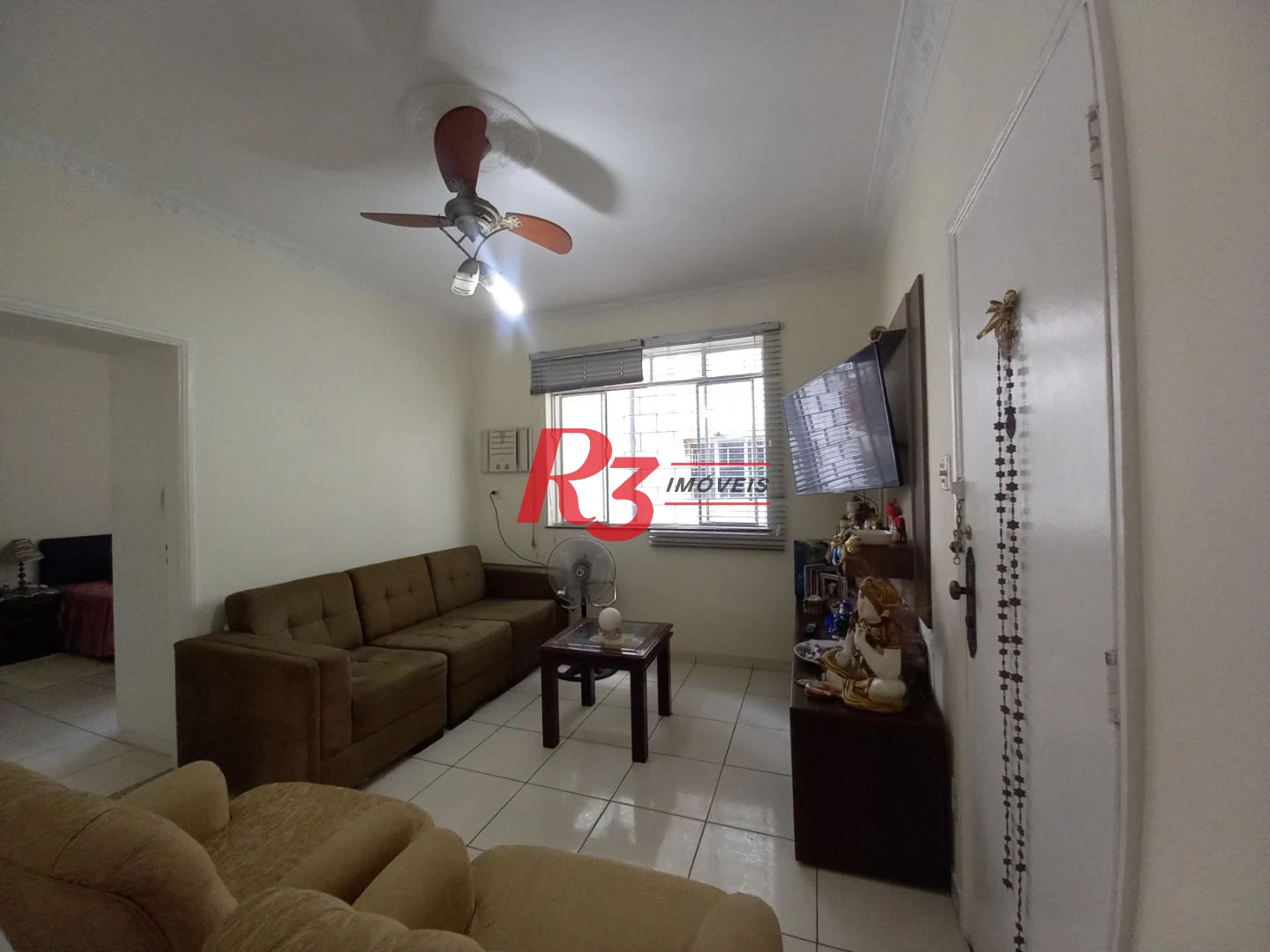 Apartamento com 2 dormitórios à venda, 60 m² por R$ 380.000,00 - Vila Matias - Santos/SP