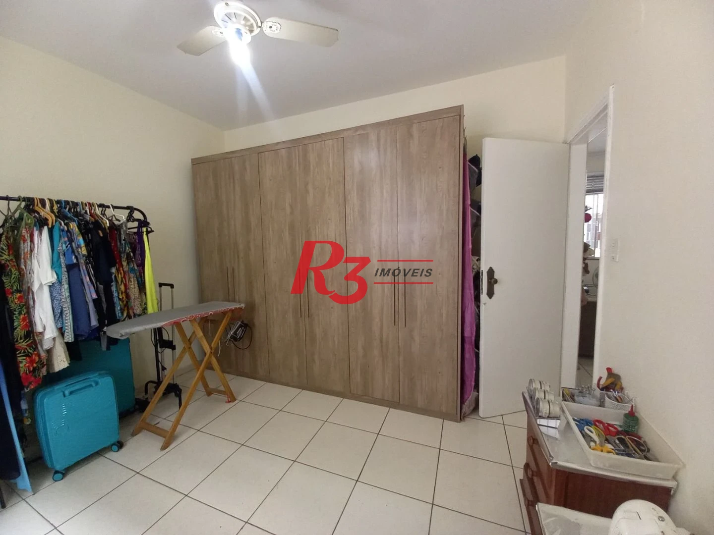 Apartamento com 2 dormitórios à venda, 60 m² por R$ 380.000,00 - Vila Matias - Santos/SP