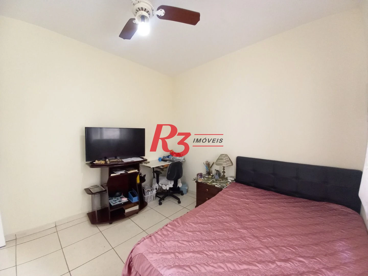 Apartamento com 2 dormitórios à venda, 60 m² por R$ 380.000,00 - Vila Matias - Santos/SP