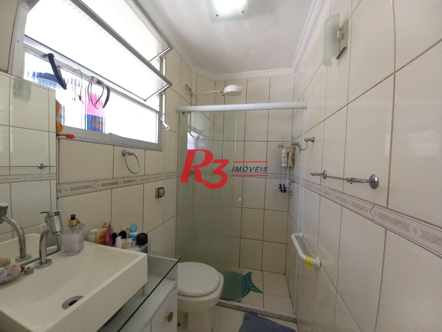 Apartamento com 2 dormitórios à venda, 60 m² por R$ 380.000,00 - Vila Matias - Santos/SP