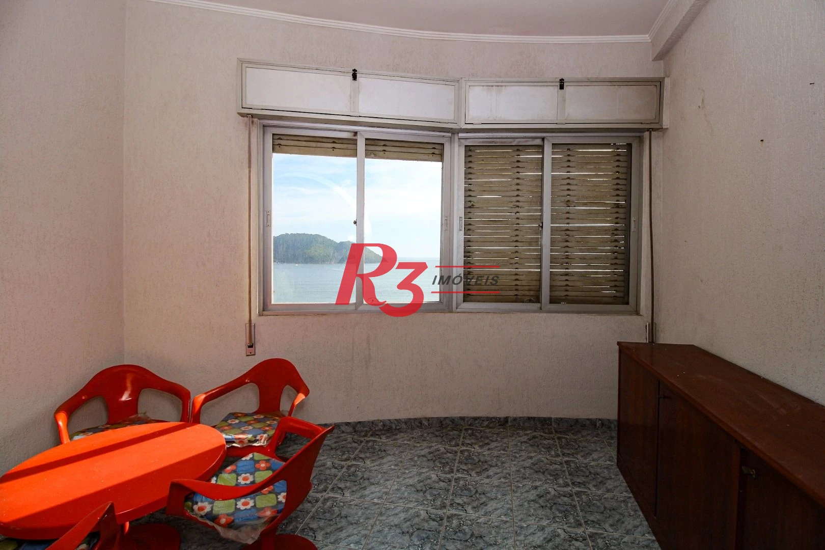 Apartamento com 3 dormitórios à venda, 160 m² por R$ 970.000,00 - Aparecida - Santos/SP