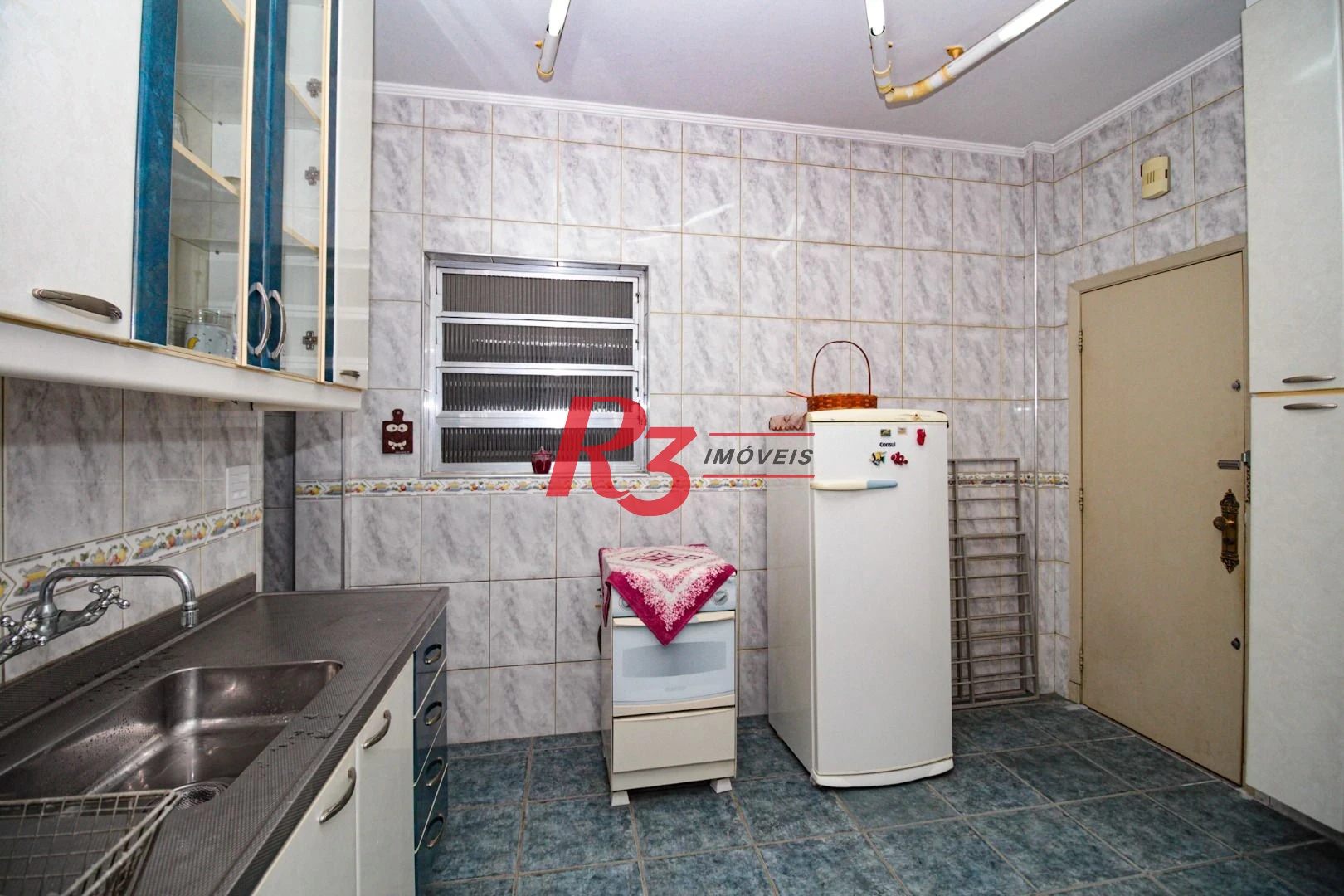 Apartamento com 3 dormitórios à venda, 160 m² por R$ 970.000,00 - Aparecida - Santos/SP