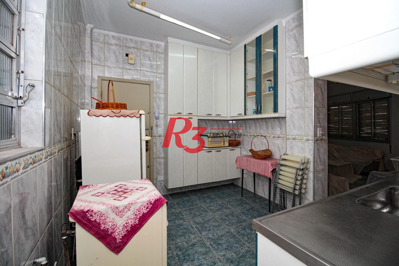 Apartamento com 3 dormitórios à venda, 160 m² por R$ 970.000,00 - Aparecida - Santos/SP