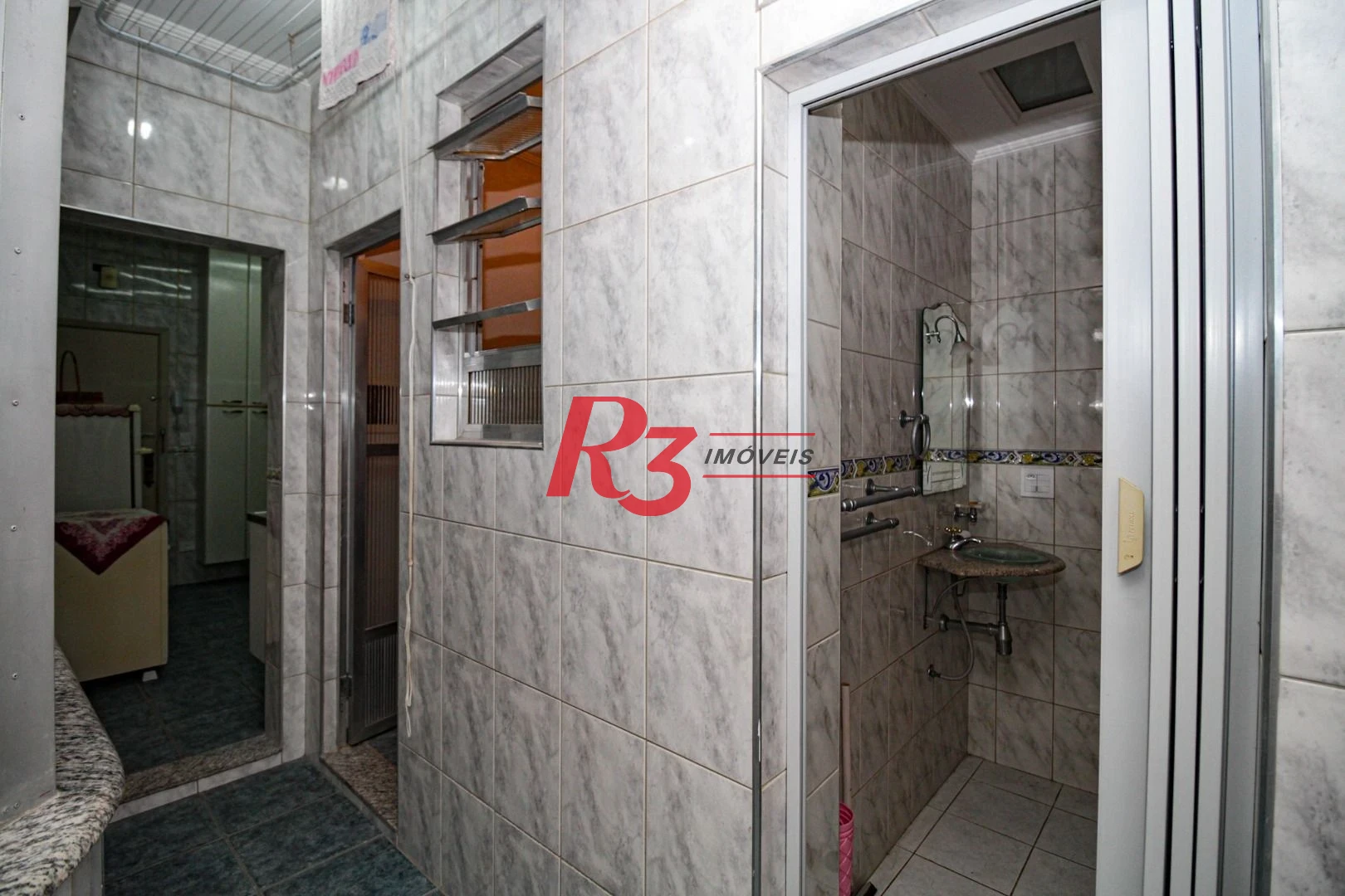 Apartamento com 3 dormitórios à venda, 160 m² por R$ 970.000,00 - Aparecida - Santos/SP