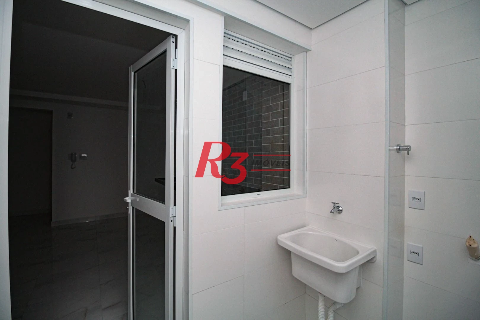Apartamento com 3 dormitórios à venda, 87 m² por R$ 679.800,00 - Aparecida - Santos/SP