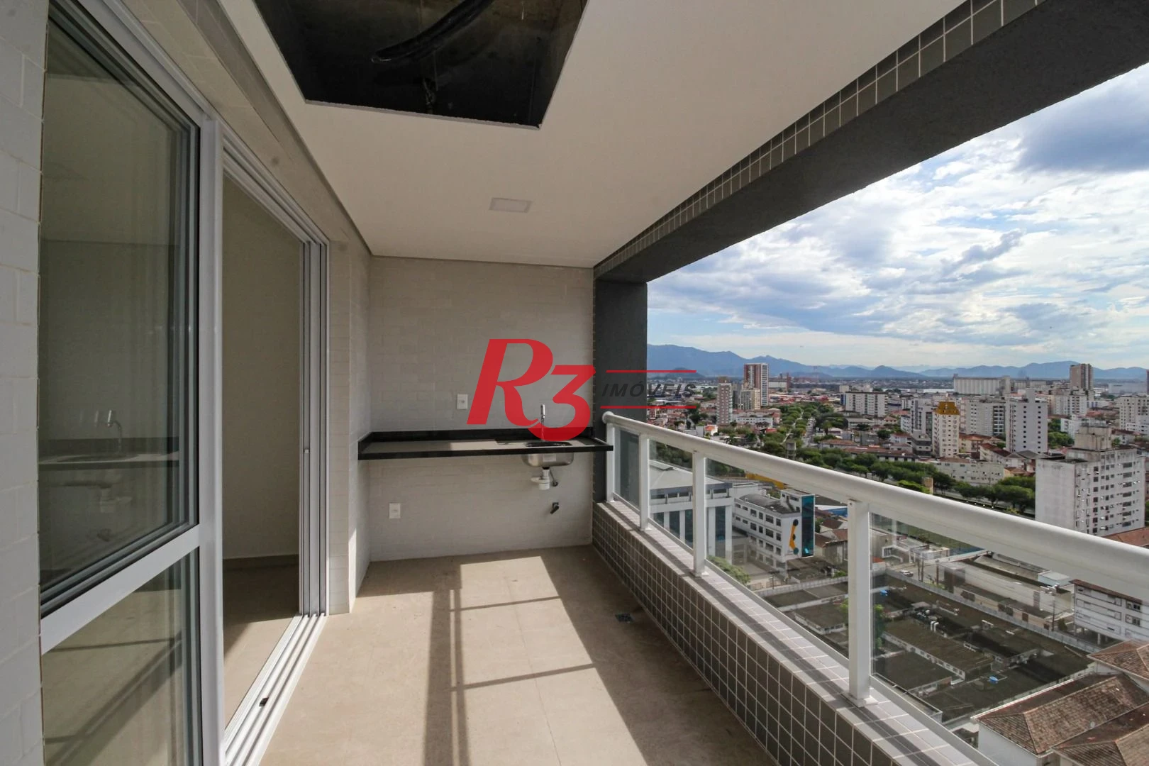 Apartamento Duplex com 3 dormitórios à venda, 162 m² por R$ 1.791.570,00 - Boqueirão - Santos/SP