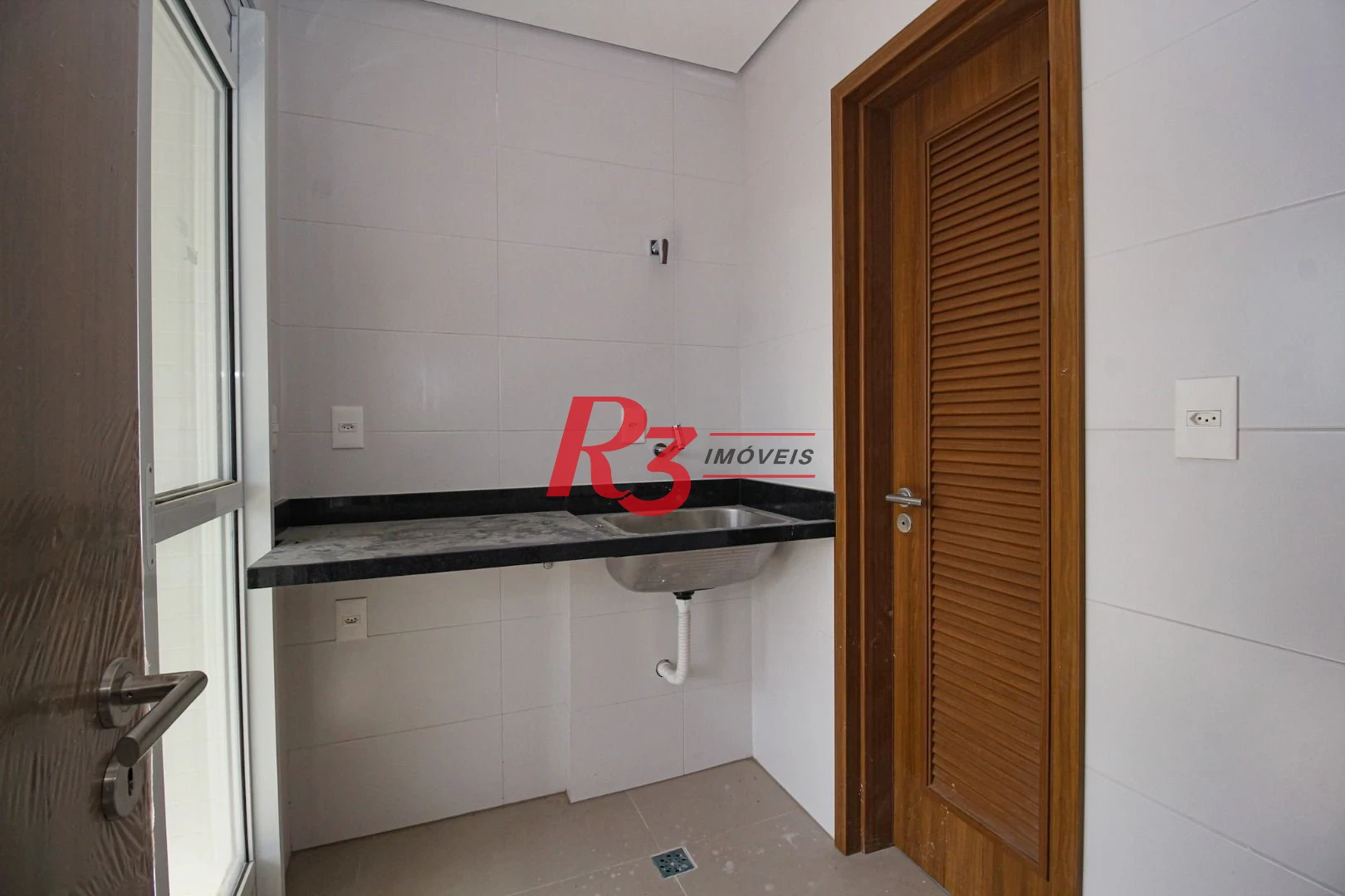 Apartamento Duplex com 3 dormitórios à venda, 162 m² por R$ 1.791.570,00 - Boqueirão - Santos/SP