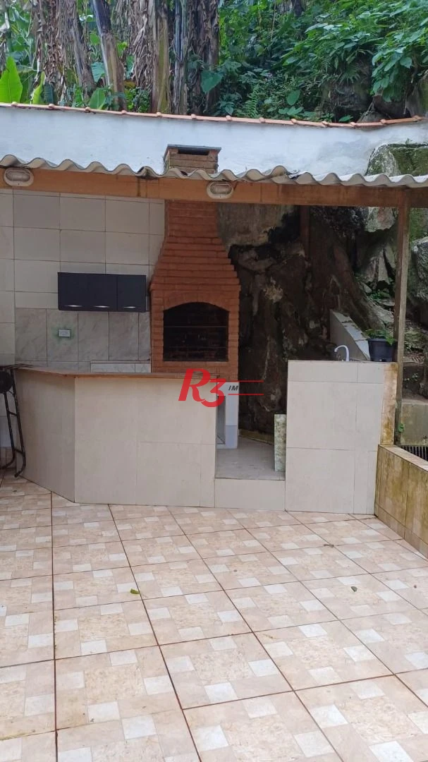 Casa com 4 dormitórios à venda, 300 m² por R$ 900.000,00 - Jabaquara - Santos/SP