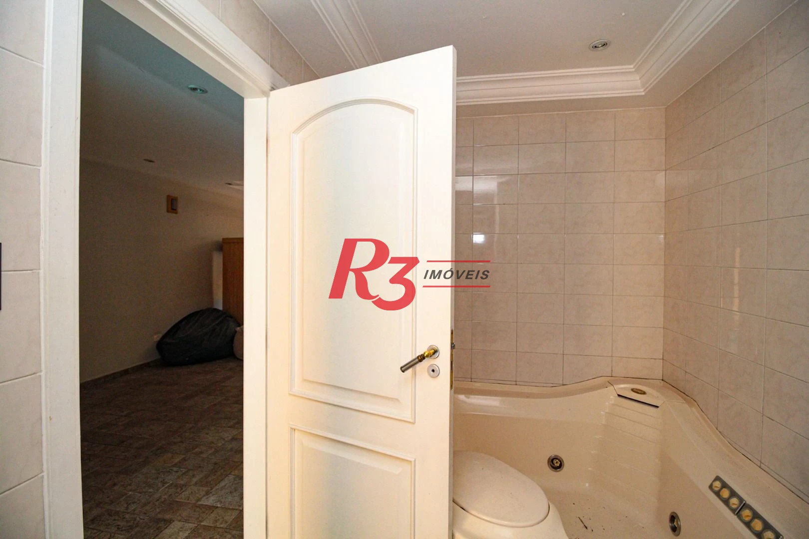 Sobrado para alugar, 240 m² por R$ 23.659,11/mês - Gonzaga - Santos/SP