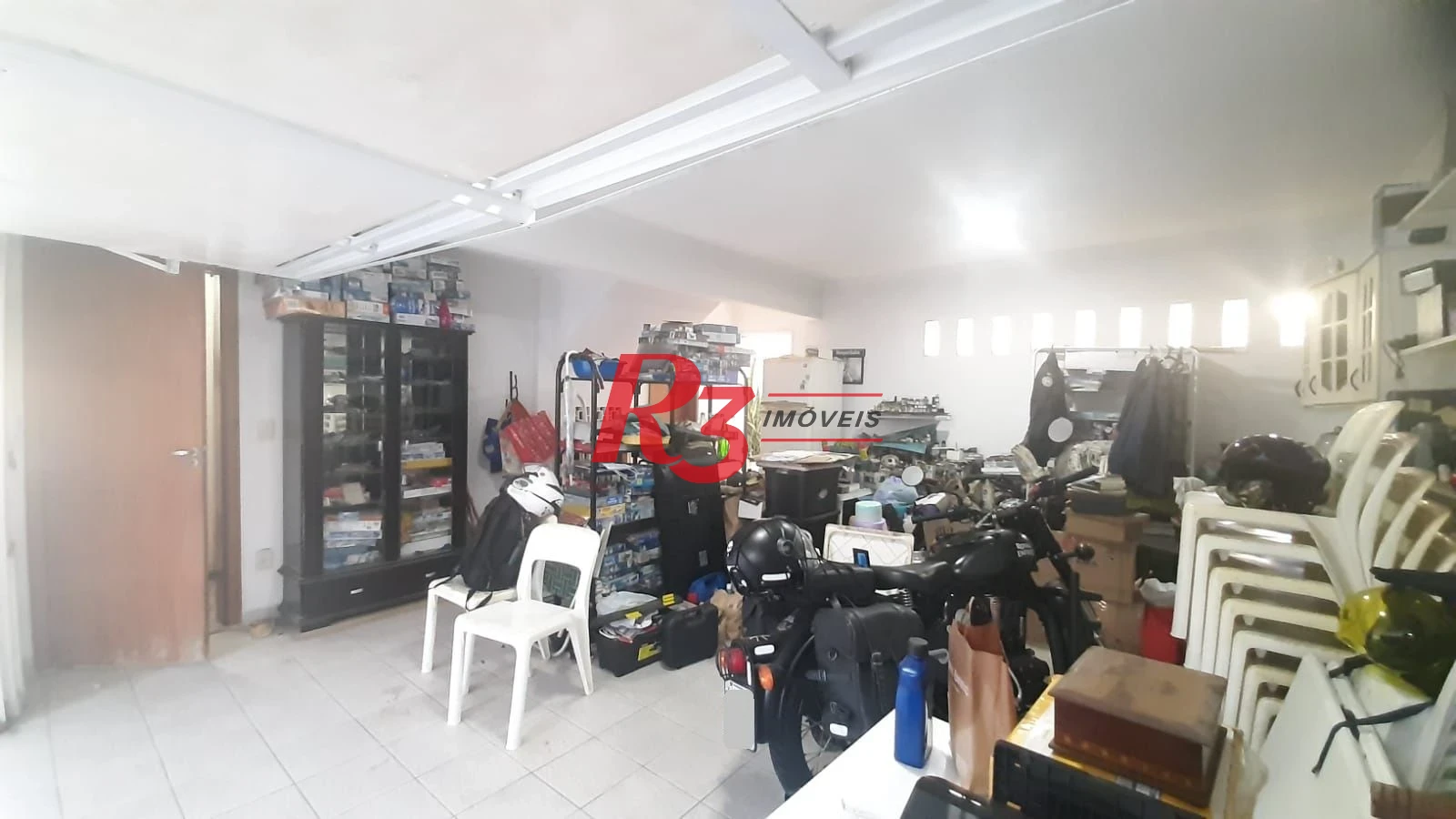 Casa Village à venda, 3 quartos (1 suíte), 2 vagas, 144 m², Marapé, Santos SP