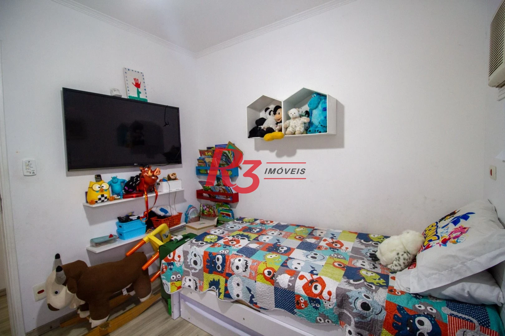 Cobertura com 3 dormitórios à venda, 135 m² por R$ 680.000,00 - Estuário - Santos/SP