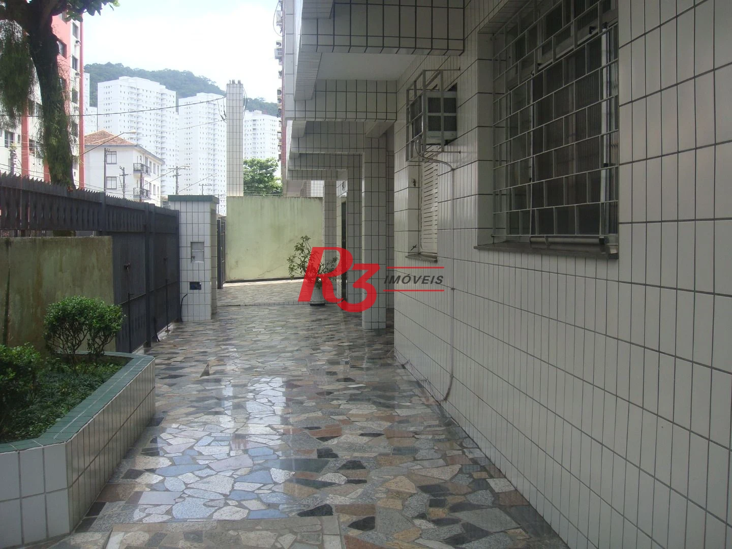 Apartamento à venda, 98 m² por R$ 370.000,00 - Marapé - Santos/SP