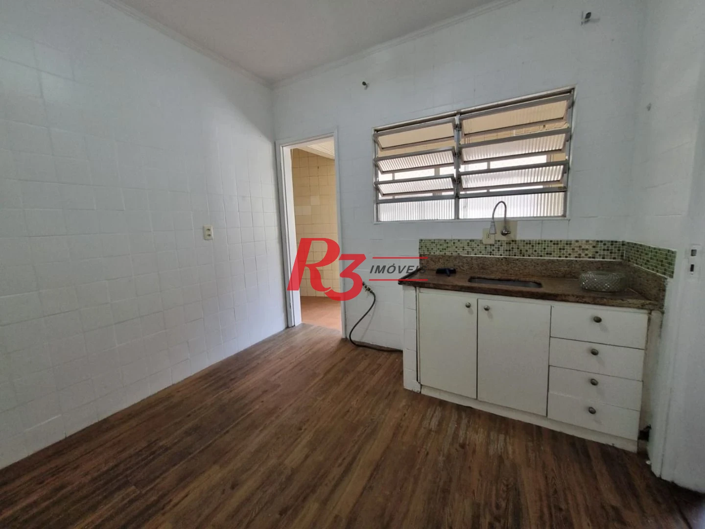Apartamento com 3 dormitórios à venda, 122 m² por R$ 585.000,00 - José Menino - Santos/SP