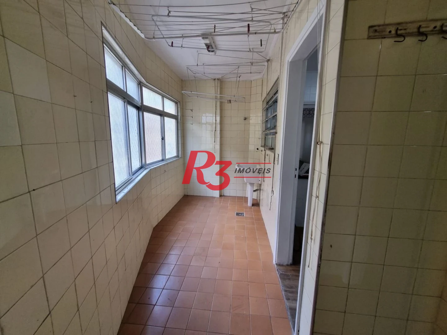 Apartamento com 3 dormitórios à venda, 122 m² por R$ 585.000,00 - José Menino - Santos/SP