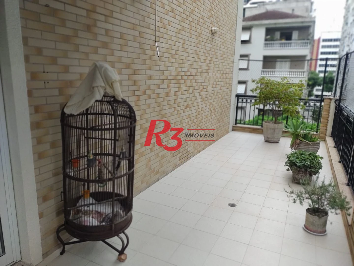 Apartamento Garden com 3 dormitórios à venda, 205 m² por R$ 2.290.000,00 - Gonzaga - Santos/SP