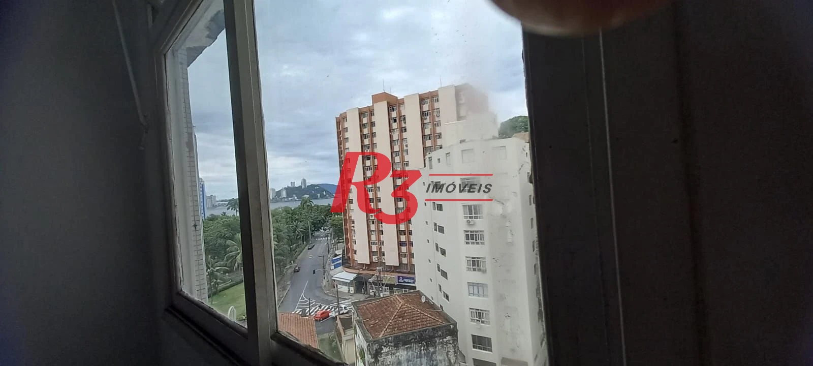 Apartamento com 1 dormitório à venda, 65 m² por R$ 309.000,00 - Centro - São Vicente/SP