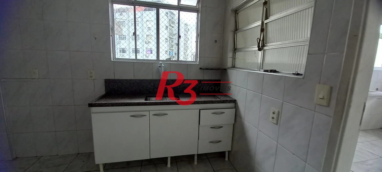 Apartamento com 1 dormitório à venda, 65 m² por R$ 309.000,00 - Centro - São Vicente/SP